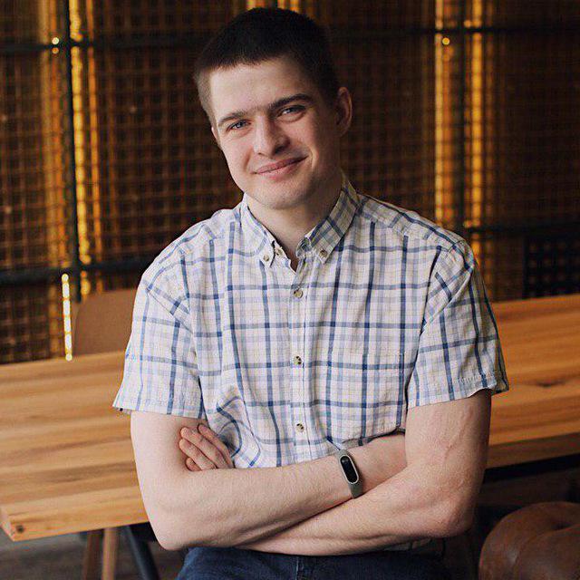 Антон Морев — fullstack разработчик, спикер, CTO и преподаватель